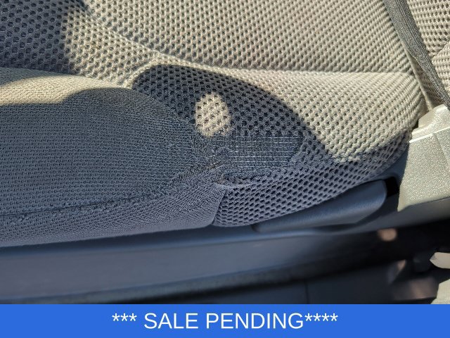 Used 2012 Nissan Frontier SV AWD/4WD image 27