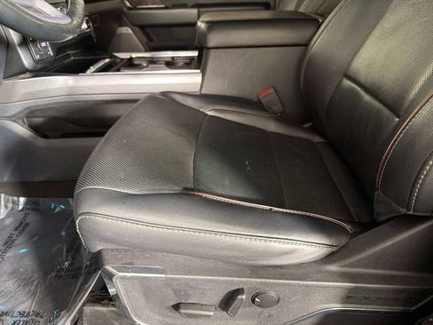 Used 2023 Ford F250 Lariat w/ Black Appearance Package AWD/4WD image 38