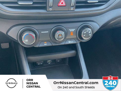 Used 2024 Kia Forte LXS w/ LXS Technology Package image 23