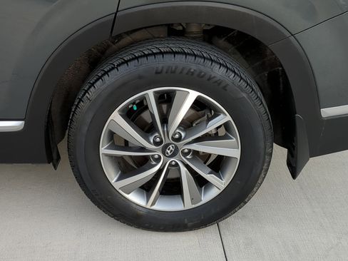 Used 2020 Hyundai Santa Fe SEL w/ Convenience Package image 12