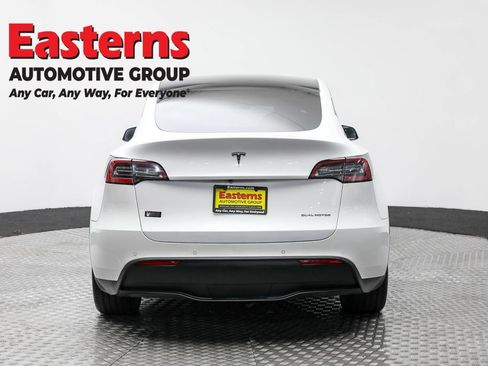 Used 2020 Tesla Model Y Performance image 6