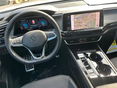 New 2026 Volkswagen Atlas Cross Sport SEL Premium R-Line image 29