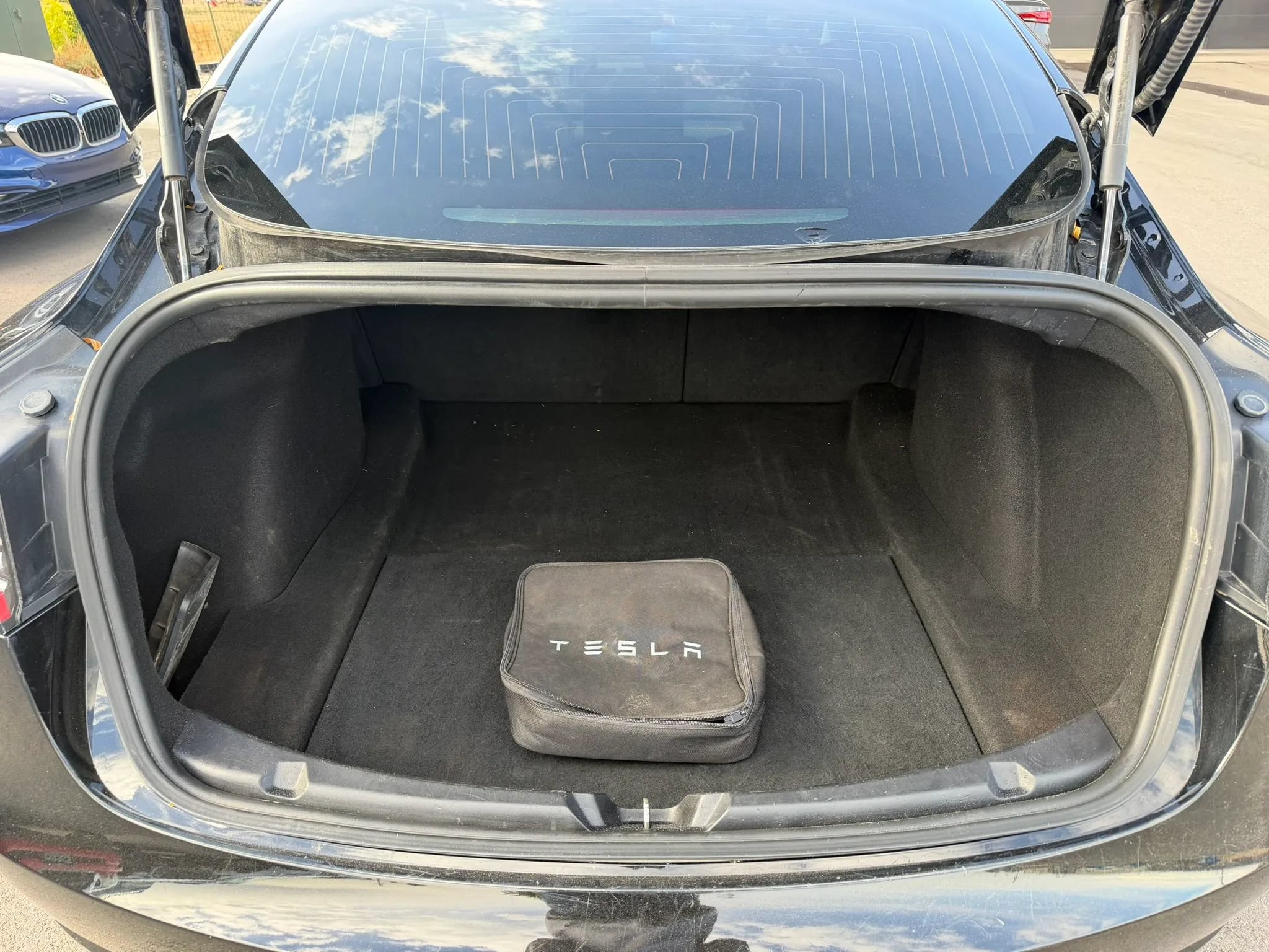 Used 2018 Tesla Model 3 Long Range AWD/4WD image 16