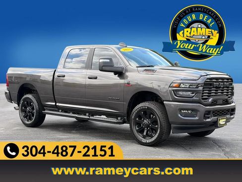 Used 2025 RAM 2500 Big Horn AWD/4WD image 1