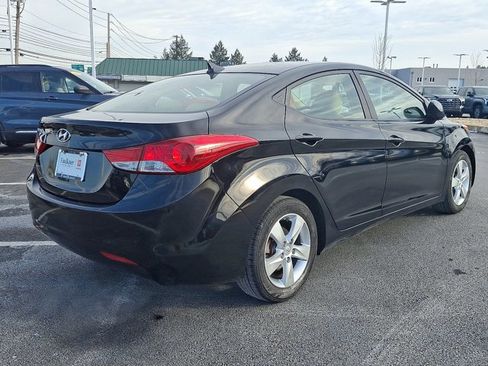 Used 2012 Hyundai Elantra GLS w/ Preferred Pkg 3 image 6