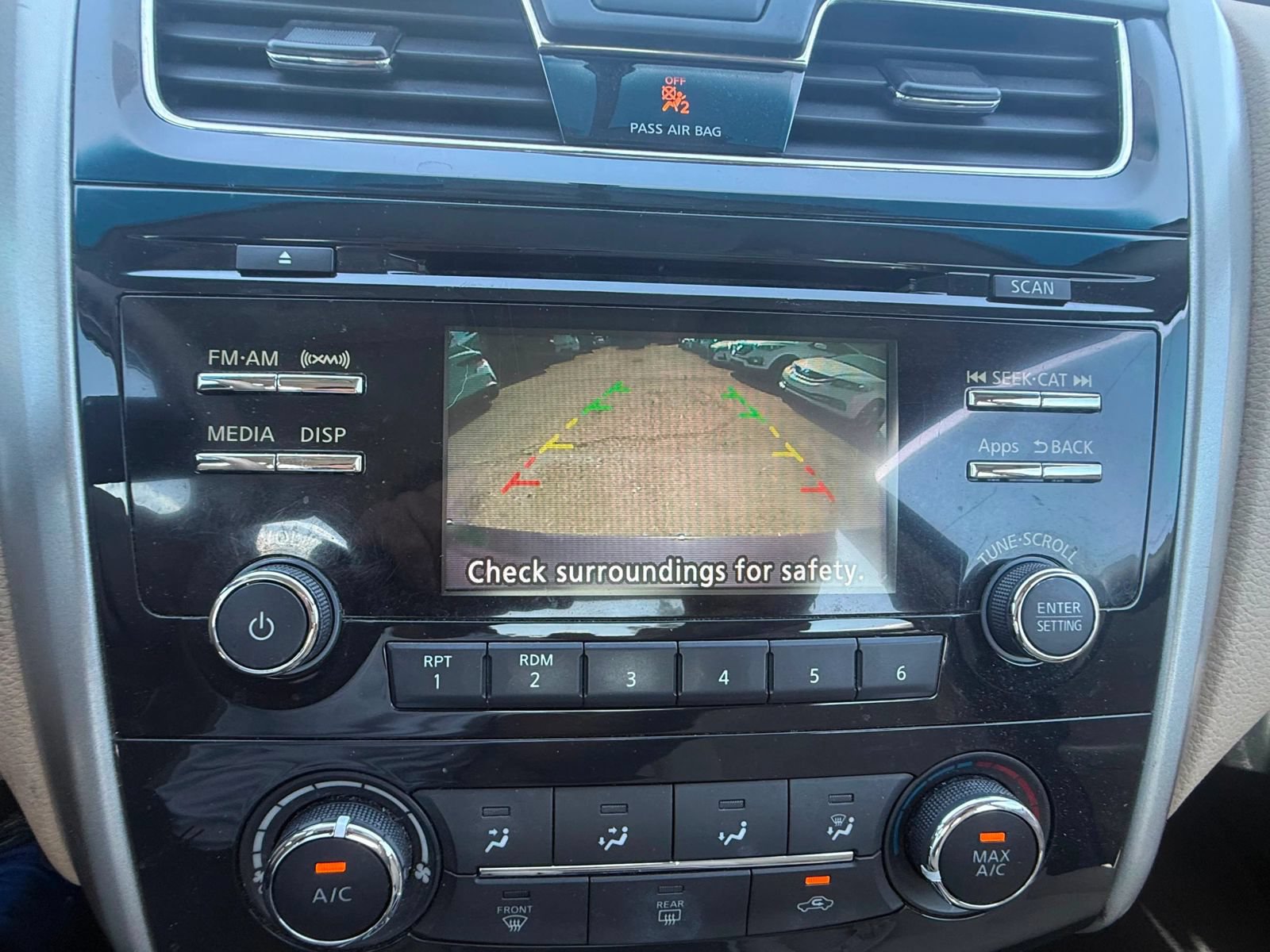 Used 2015 Nissan Altima 2.5 S w/ Special Edition Package FWD image 14