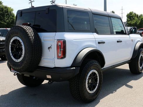 New 2025 Ford Bronco Badlands w/ Sasquatch Package image 5