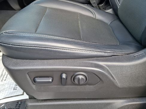 Used 2021 Chevrolet Silverado 1500 LT w/ Bed Protection Package image 19