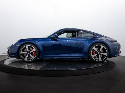 New 2026 Porsche 911 Carrera 4S image 2