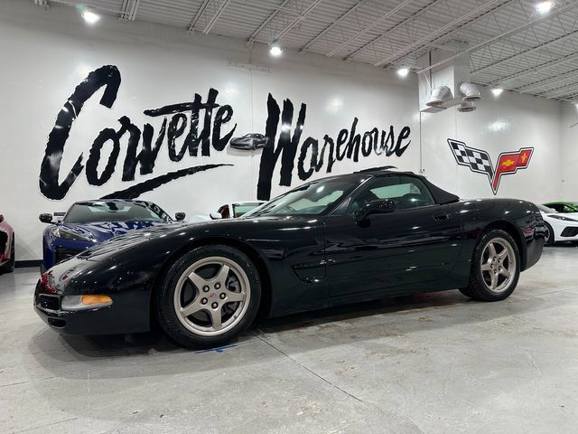 Used 2004 Chevrolet Corvette Convertible w/ Preferred Equipment Group RWD image 1