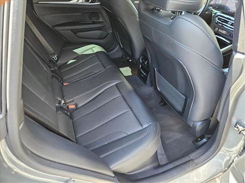 Used 2023 BMW i4 eDrive40 w/ Premium Package RWD image 19