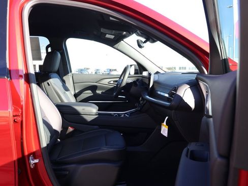 New 2026 Chevrolet Traverse LT image 39