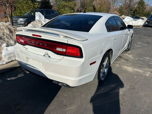 Used 2013 Dodge Charger SXT Plus image 5