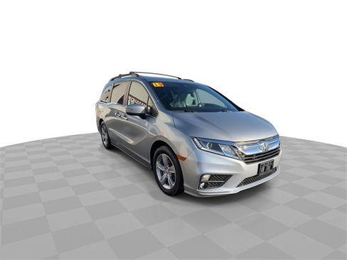 Used 2019 Honda Odyssey EX image 2