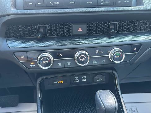 Used 2024 Honda CR-V EX image 25