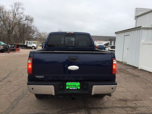 Used 2012 Ford F250 Lariat w/ Lariat Interior Pkg image 4