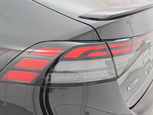 Used 2025 Honda Accord Sport image 33