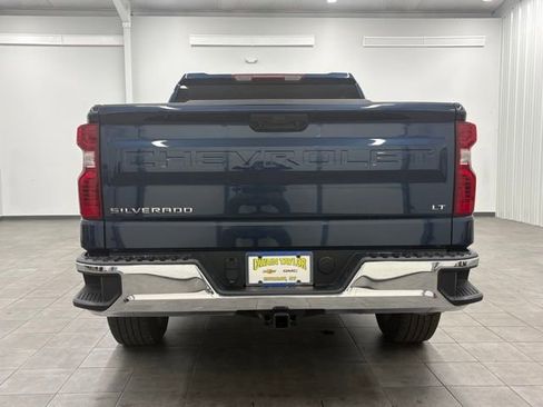 Used 2023 Chevrolet Silverado 1500 LT image 3