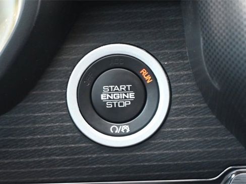 Used 2024 RAM 1500 Limited image 22