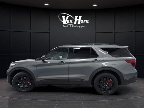 Used 2023 Ford Explorer ST w/ Equipment Group 401A AWD/4WD image 4