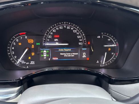 Used 2017 Cadillac XT5 Luxury image 20