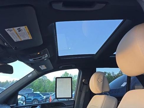 Used 2018 Mercedes-Benz GLE 43 AMG 4MATIC image 22