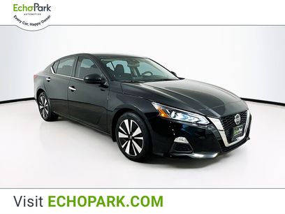 Used 2022 Nissan Altima 2.5 SV