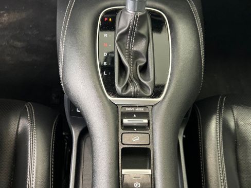 Used 2023 Honda HR-V EX-L image 26