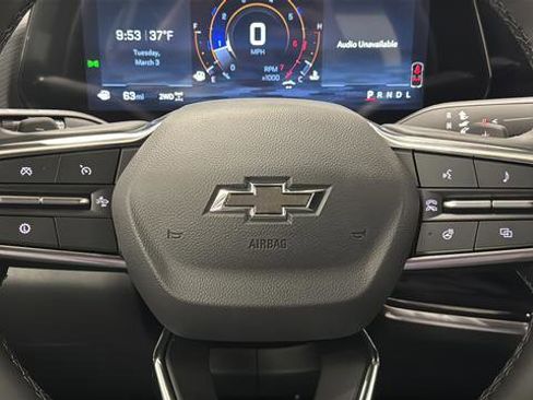 New 2026 Chevrolet Equinox LT w/ Convenience Package II image 17