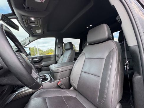 Used 2023 Chevrolet Silverado 2500 LTZ w/ LTZ Plus Package image 18