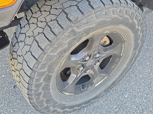 Used 2022 Jeep Gladiator Rubicon image 15