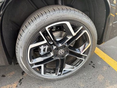 New 2026 Volkswagen Tiguan SEL R-Line AWD/4WD image 13