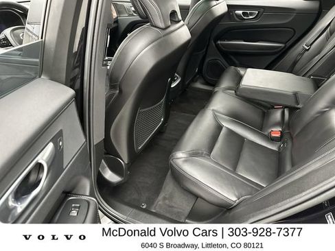 Certified 2023 Volvo XC60 B5 Ultimate w/ Climate Package AWD/4WD image 23