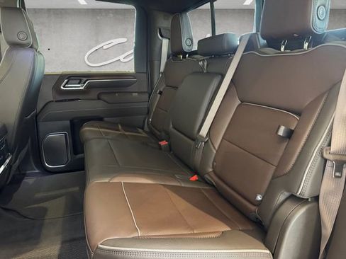 New 2025 GMC Sierra 2500 Denali w/ Denali Reserve Package image 20