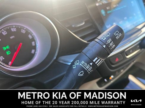 Used 2018 Buick Regal Preferred w/ Sights and Sounds Package image 18