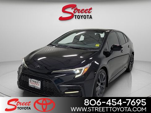 Certified 2025 Toyota Corolla SE FWD image 1