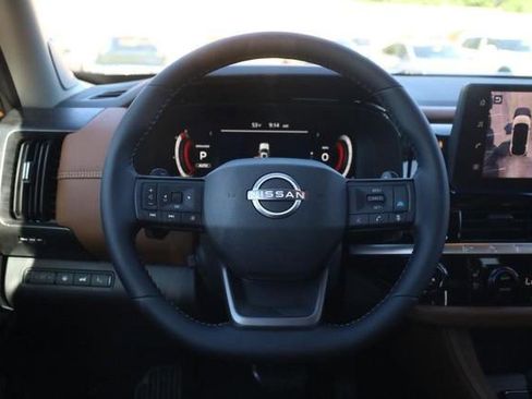 New 2026 Nissan Pathfinder Platinum AWD/4WD image 8