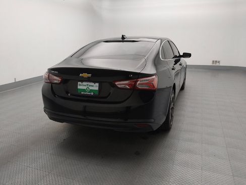 Used 2022 Chevrolet Malibu LT FWD image 7