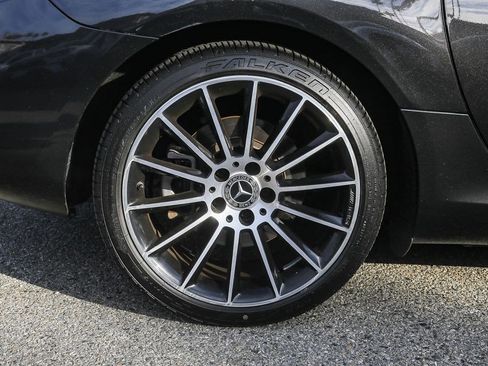 Used 2019 Mercedes-Benz SLC 300 image 10
