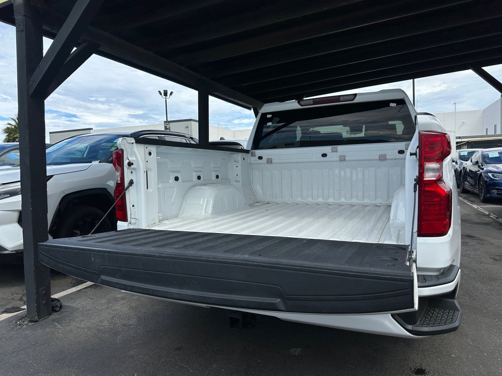 Used 2025 Chevrolet Silverado 1500 Custom RWD image 26