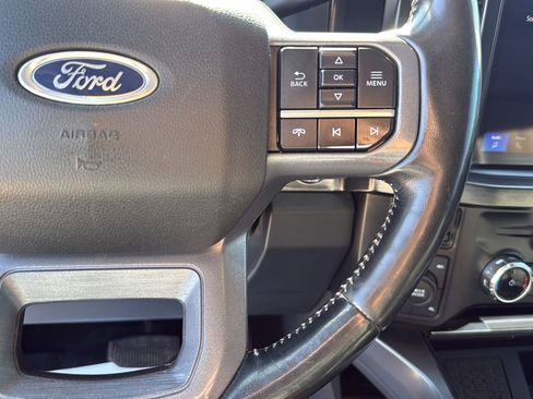 Used 2023 Ford F250 Lariat w/ Sport Appearance Package AWD/4WD image 12
