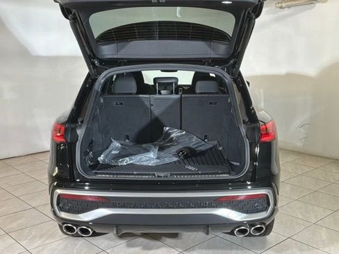 New 2025 Audi SQ5 Premium image 21