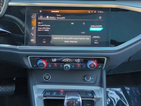 Used 2025 Audi Q3 2.0T Premium w/ Convenience Package image 14