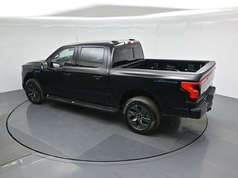 New 2025 Ford F150 Lightning Lariat image 42