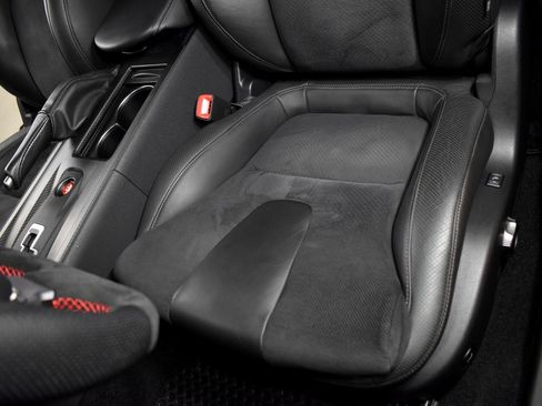 Used 2009 Nissan GT-R Premium AWD/4WD image 31