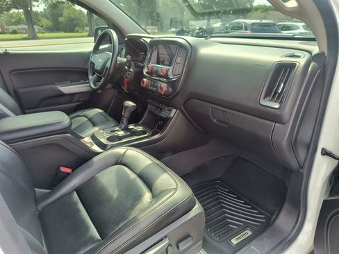 Used 2019 Chevrolet Colorado ZR2 AWD/4WD image 21