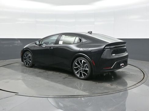 New 2026 Toyota Prius Plug-In Hybrid image 5