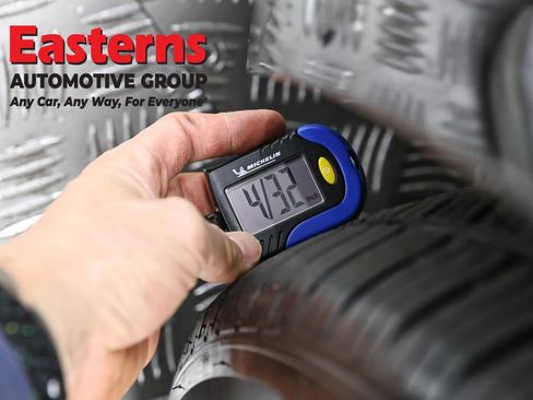 Used 2021 Nissan Sentra SV image 27