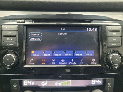 Used 2020 Nissan Rogue SV image 25