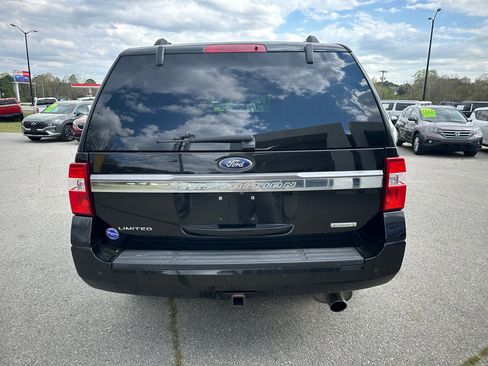 Used 2017 Ford Expedition Limited image 4